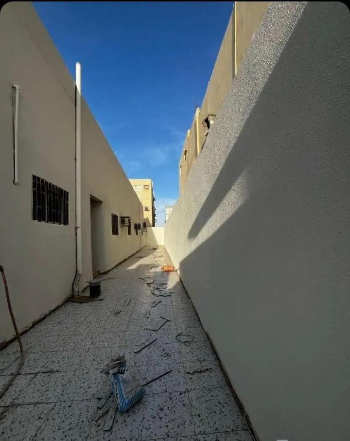 دهانات بروفايل هندسية حديثة بالرياض
